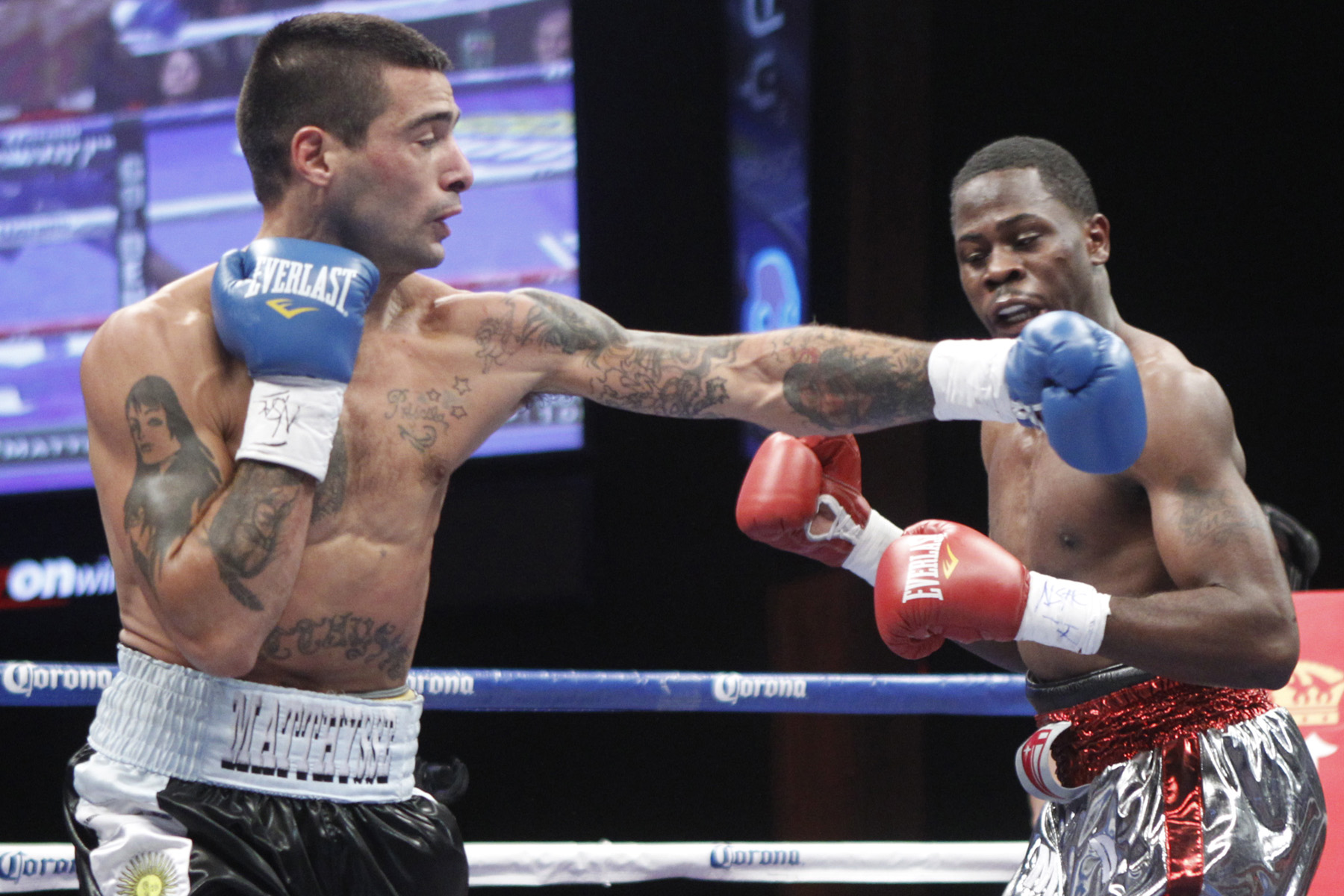 Showtime's Espinoza Doesn't Doubt Garcia Injury