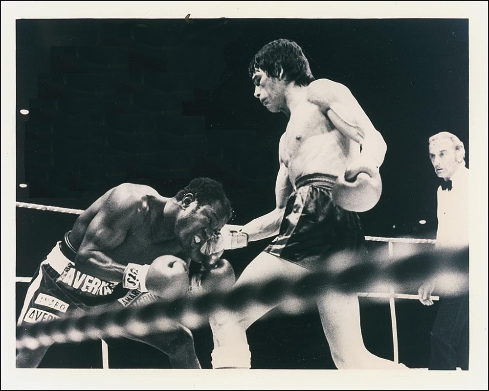 Carlos Monzon TKOs Emile Griffith