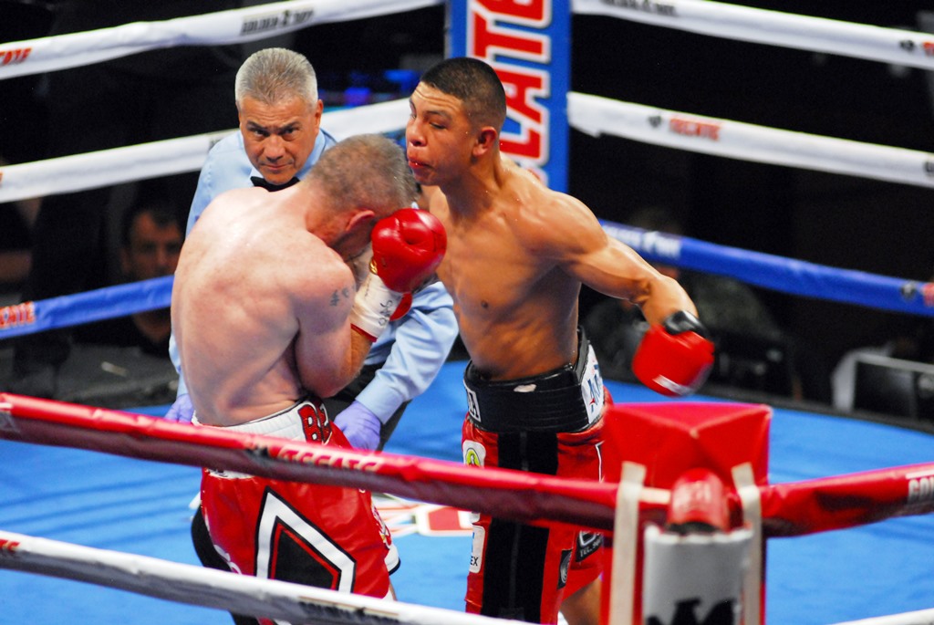Munguia Proves