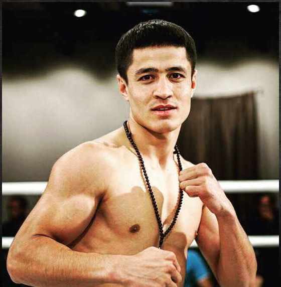 Three-Punch-Combo-Breakout-Fighters-Crawford-Kavaliauskas-and-More