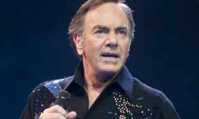 Singer-Songwriter-Neil-Diamond-and-Promoter-Bob-Arum-Share-a-Common-Bond