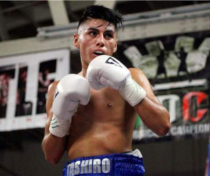 Tijuana's-Fierro-Rallies-to-Stop-Machado-on-a-Thursday-Night-in-Puerto-Rico