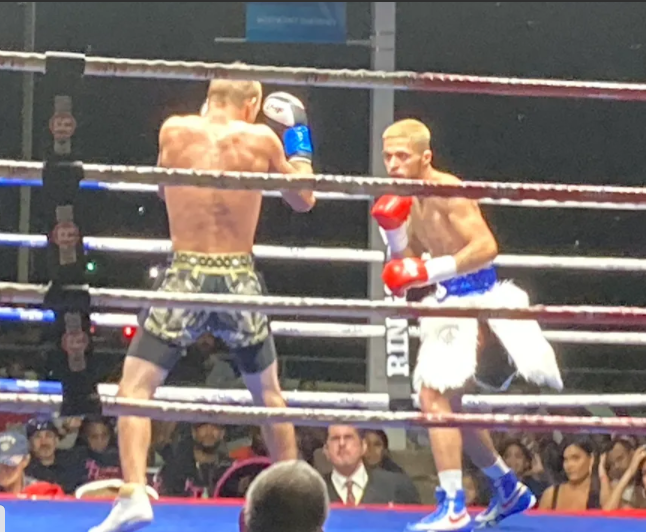 Not-One-but-Two-Scions-of-Royal-Boxing-Families-Turned-Pro-on-Aug-14