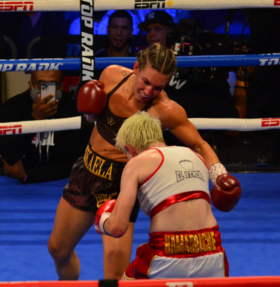 Mikaela-Mayer-Wins-a-Second-Title-Overcomes-Relentless-but-Out-gunned-Hamadouche
