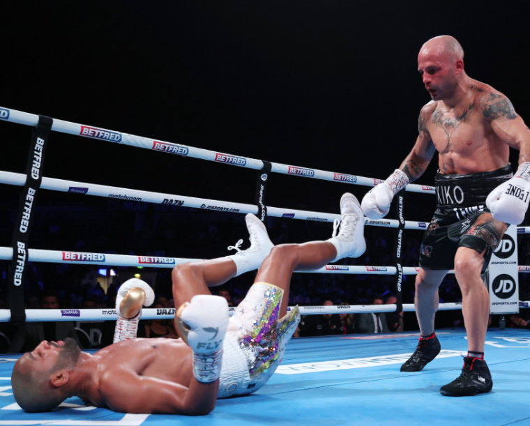 Two-Shockers-in-Sheffield-Kiki-KOs-Galahad-Baumgardner-KOs-Harper