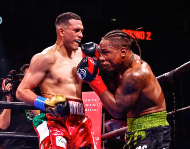 In-His-Phoenix-Homecoming-David-Benavidez-TKOs-Kyrone-Davis