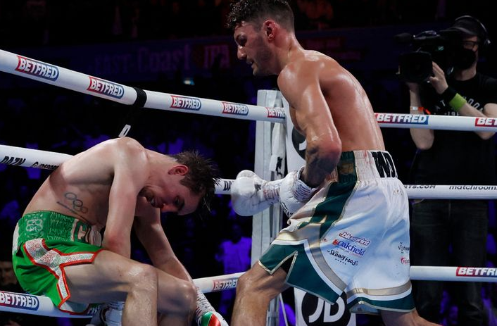 High-Drama-in-Nottingham-as-Leigh-Wood-Topples-Michael-Conlan