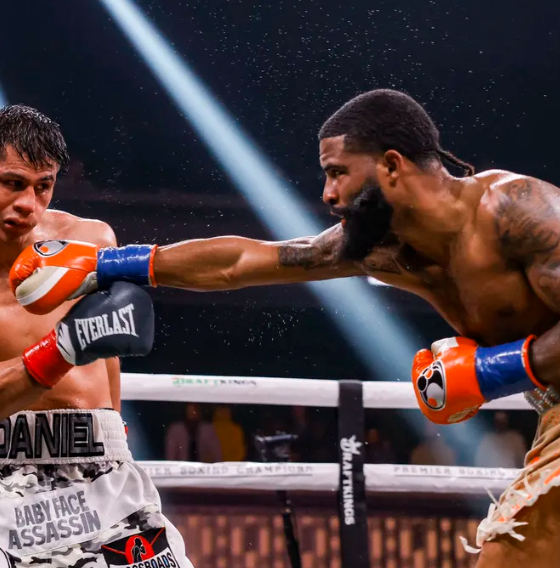 WBC/WHO-122-pound-champ-Stephen-Fulton-Outclasses-Danny-Roman