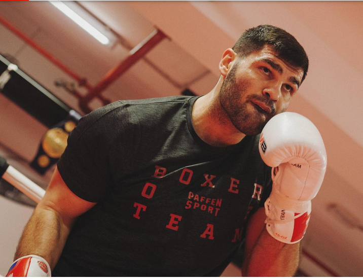 Hrgovic-vs-Zhang-Tops-an-Appealing-Usyk-Joshua-Undercard