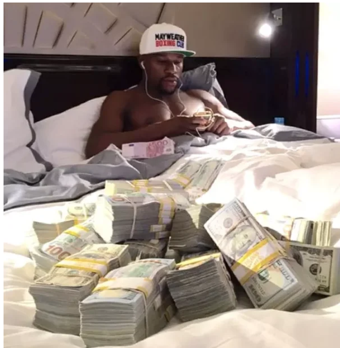 Floyd-Mayweather's-Money