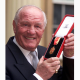 The-Hauser-Report-Queen-Elizabeth-Henry-Cooper-and-More