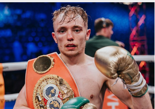 Sunny-Edwards-Proves-Too-Slick-for-Felix Alvarado-in-Sheffield