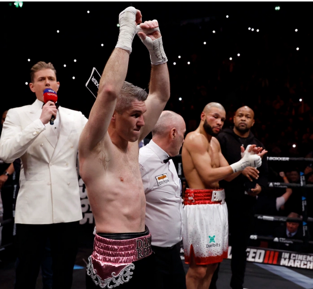 A-Shocker-in-Manchester-Liam-Smith-Stops-Chris-Eubank-Jr-in-Four