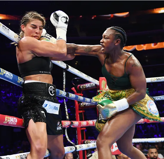 Claressa-Shields-Defeats-Maricela-Cornejo-in-Detroit