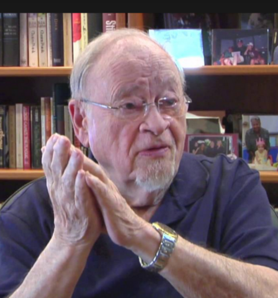 Literary-Notes-Jerry-Izenberg-and-More-Book-Reviews-by-Thomas-Hauser