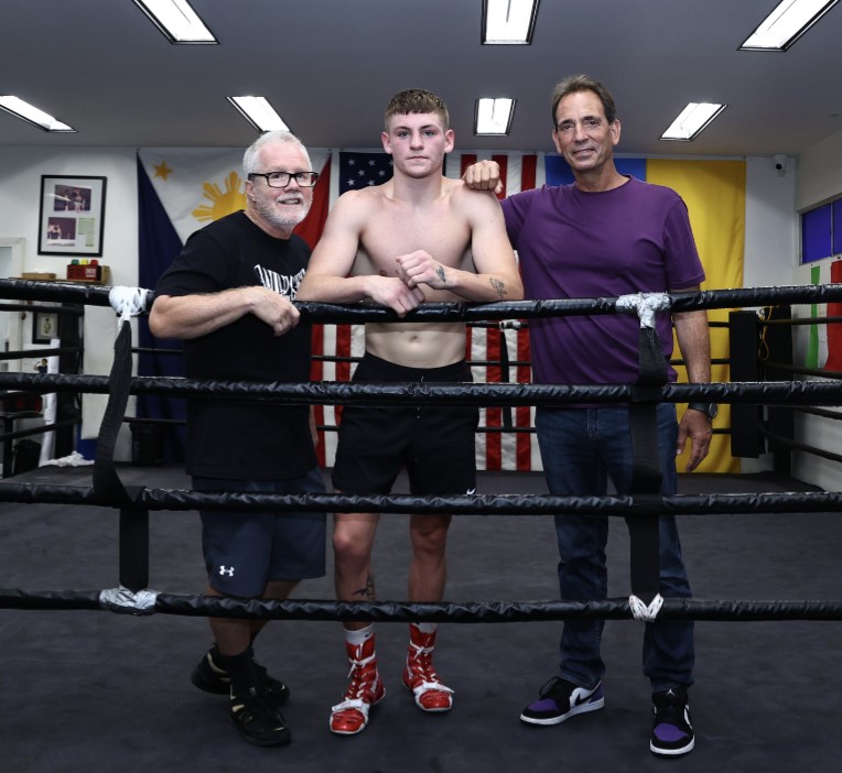 Avila-Perspective-Chap-249-Callum-Walsh-Oleksandr-Usyk-and-More