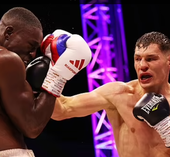 Billam-Smith-Avenges-Lone-Defeat-Retains-Cruiser-Belt-in-a-Messy-Fight