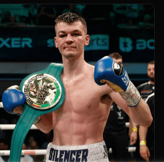 Aaron-McKenna-and-Kieran-Conway-Victorious-in-Osaka