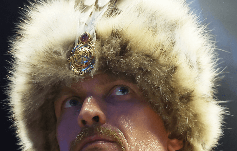 Oleksandr-Usyk-is-the-TSS-2024-Fighter-of-the-Year