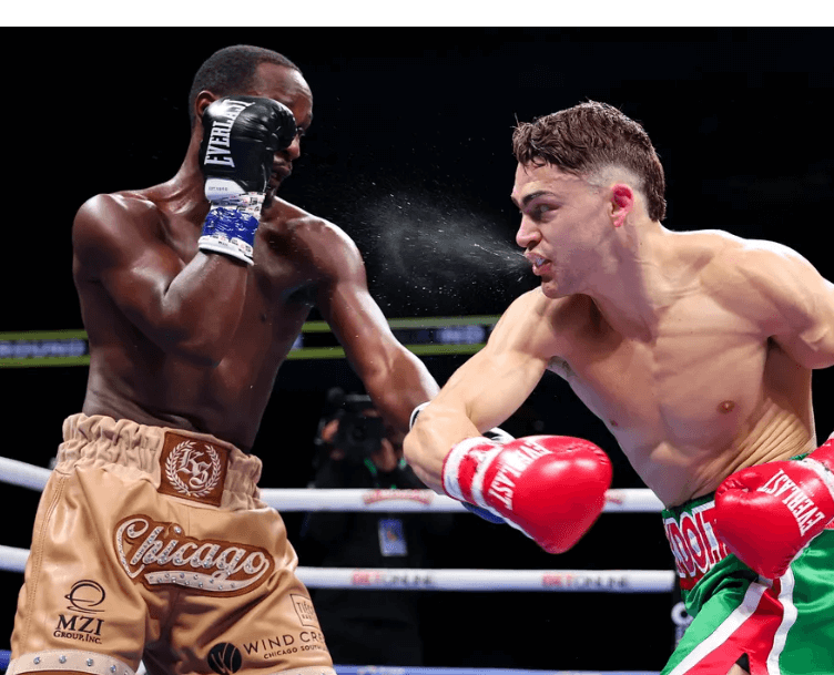 Oscar-Duarte-and-Regis-Prograis-Prevail-on-an-Action-Packed-Fight-Card-in-Chicago